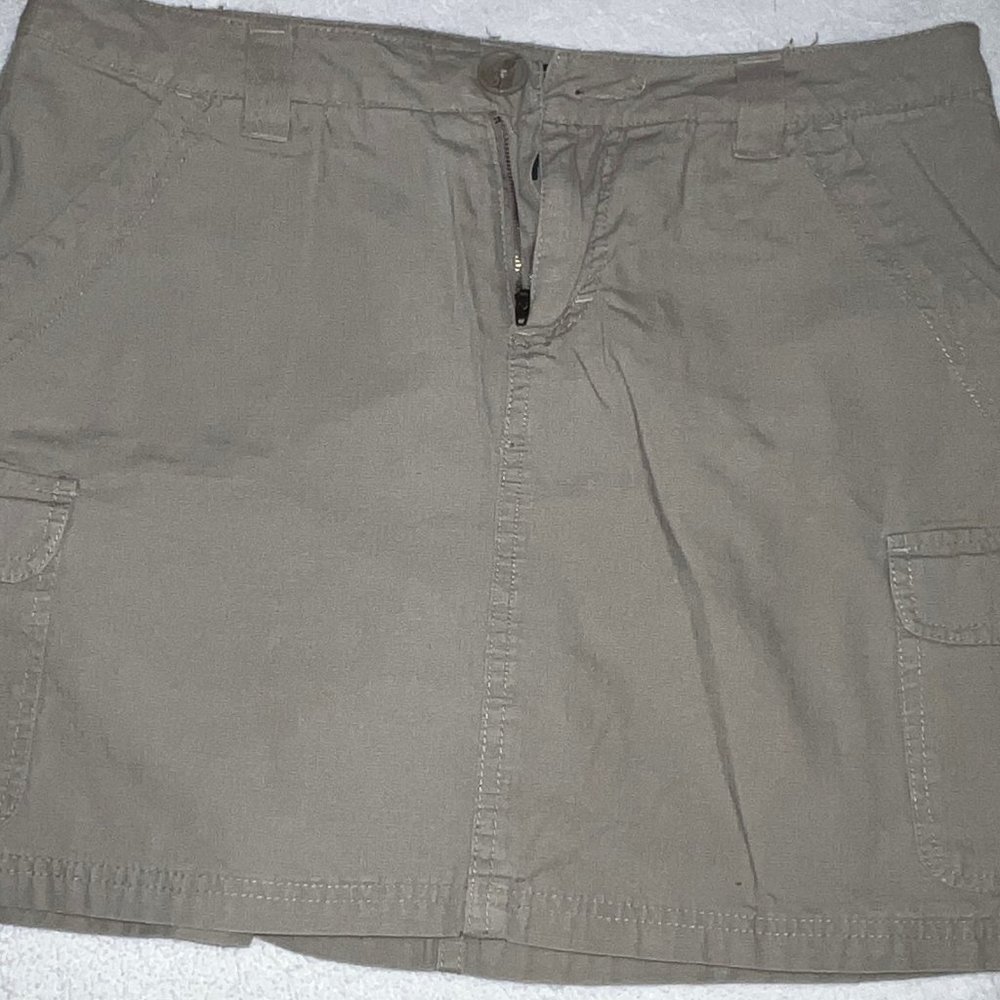 Women's Khaki Skort SIze 8